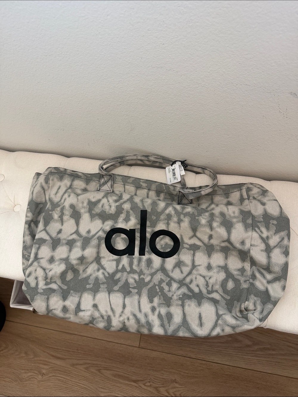 ALO Yoga Tie-Dye Canvas Tote in Gray and Cream
